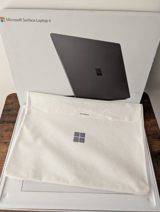 Surface Laptop 4, Ryzen 7, 8 GB RAM, 512 GB SSD