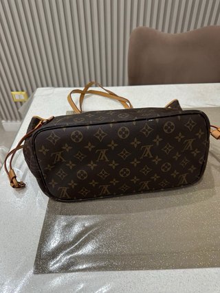 Borsa Louis Vuitton in pelle marrone