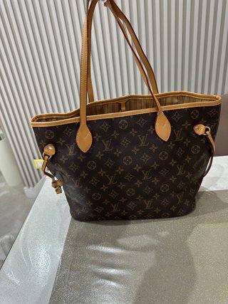 Borsa Louis Vuitton in pelle marrone