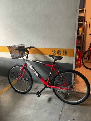 Bicicleta TOPBIKE Roja con Cesta en BARAKALDO