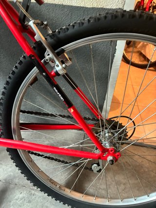 Bicicleta TOPBIKE Roja con Cesta en BARAKALDO