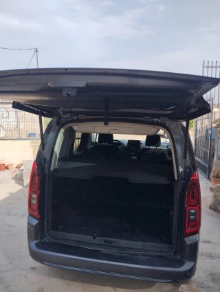 Furgoneta camperizada Opel Combo Life 2019