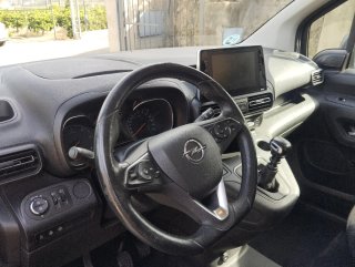 Furgoneta camperizada Opel Combo Life 2019