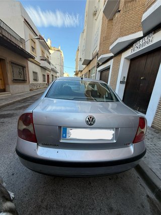 Volkswagen Passat 2001
