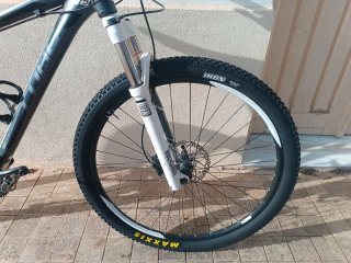 Bicicleta CUBE ACID 2013