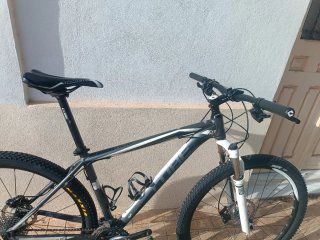 Bicicleta CUBE ACID 2013