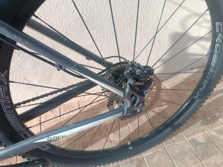 Bicicleta CUBE ACID 2013