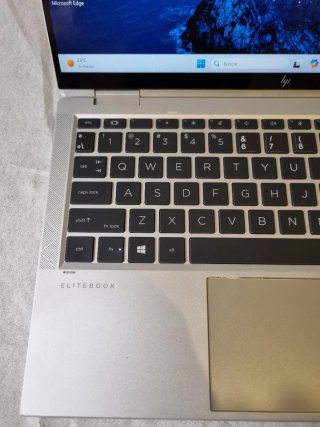 portátil HP EliteBook x360 1040 G7