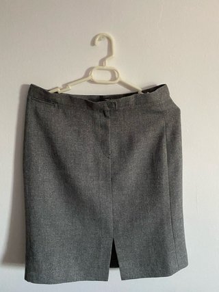Falda gris talla M