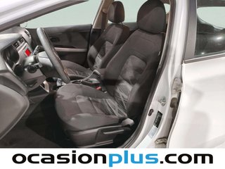 Kia Ceed 1.4 CVVT Concept 74 kW (100 CV)