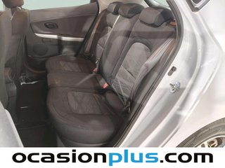 Kia Ceed 1.4 CVVT Concept 74 kW (100 CV)