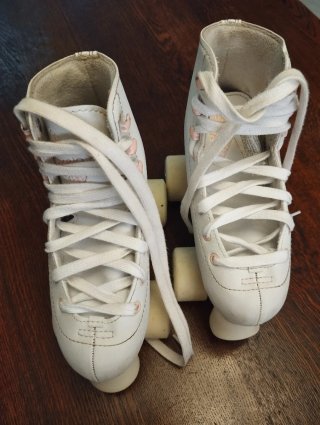 Patines Artísticos Decathlon Blancos, talla 32.