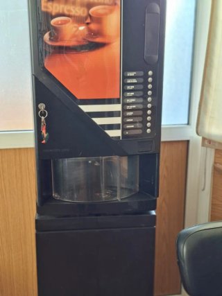 Máquina de café Nescafe