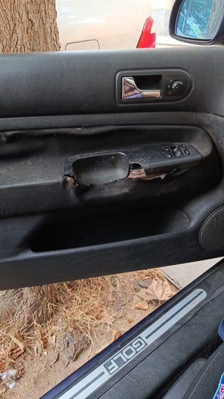 Volkswagen Golf 2000