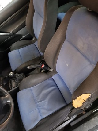 Volkswagen Golf 2000
