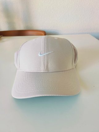 Gorra Nike Beige Unisex