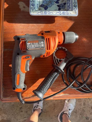 Taladro Percutor Black+Decker 550W