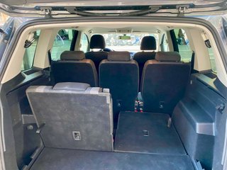 Volkswagen Touran 7 PLAZAS DSG