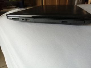 Portátil Asus i3, 8GB ram, 1TB hdd, W10 home