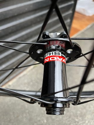 Ruedas Carbono 700c Carretera/Gravel