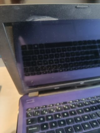 Portátil HP i3 8GB RAM 250GB SSD 15,6"