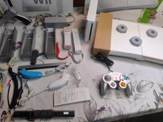 Nintendo Wii con Wii Fit y Accesorios