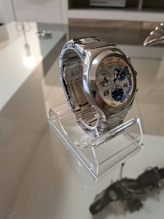 Swatch Irony Cronógrafo Esfera Blanca