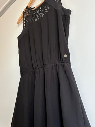 Vestido Beckaro negro encaje sin mangas Talla M