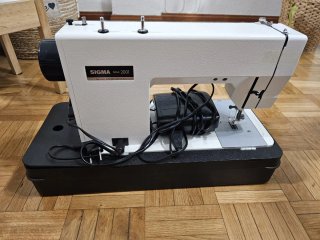 Máquina de coser Sigma Mod. 2001