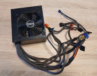 Fuente Alimentación NOX AT-600P12P 600W