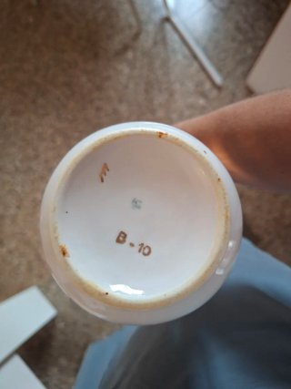 Juego de Tazas de Porcelana Dorada