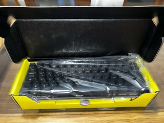 Teclado Corsair K70 Pro Mini 60% inalámbrico