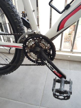 Bicicleta de Montaña BH Blanca