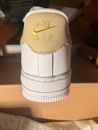 Nike Air Force 1 Blancas y Beige