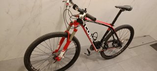 Bicicleta Cube 27.5 Carbono XT