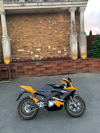 Derbi GPR 50cc Deportiva Negra/Amarilla