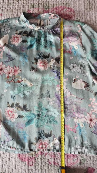Camisa floral Stradivarius Talla L
