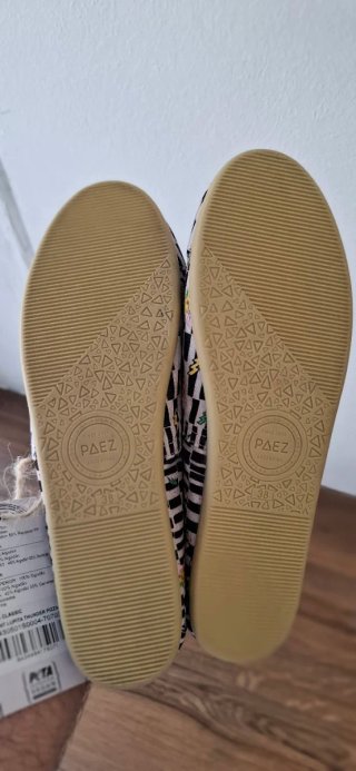 Paez x Lupita T38 Nuevas com Etiqueta Veganas