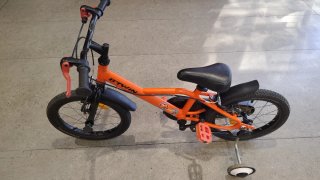 Bicicleta infantil Btwin 20 naranja