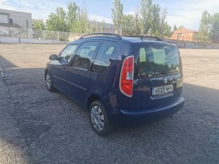 Se vende Skoda Roomster 2010