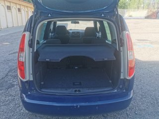 Se vende Skoda Roomster 2010