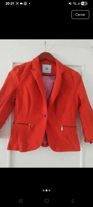 Blazer Rojo Zara Talla L