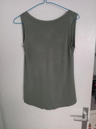Lot de roba. Lote de ropa.