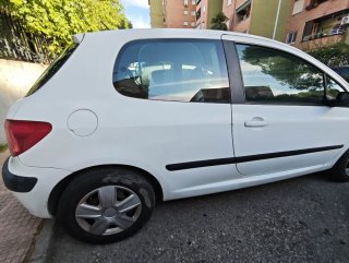 Peugeot 307 2001