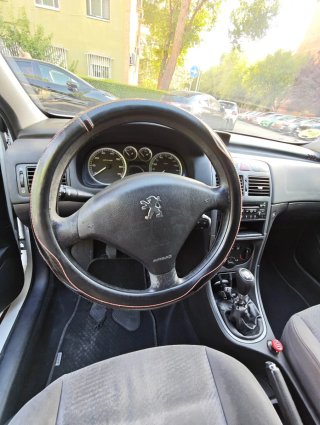 Peugeot 307 2001