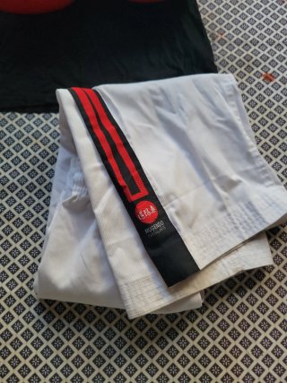 Ropa Mugendo Talla 8