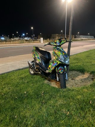 Yamaha Jog RR 49cc Scooter
