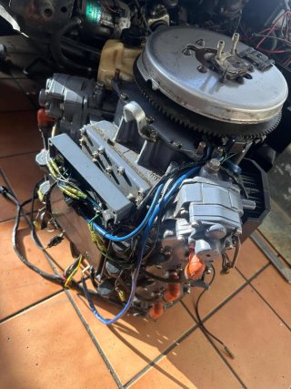 Motor Yamaha 200 V6