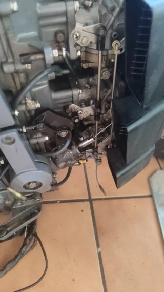 Motor Yamaha 200 V6