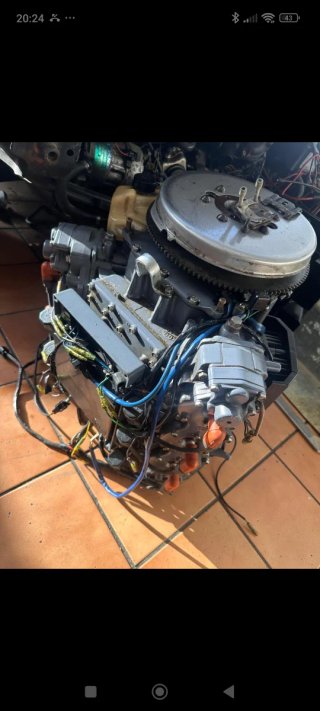 Motor Yamaha 200 V6